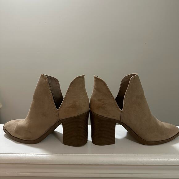 💥QUPID Tan Suede Ankle Booties Women’s size 9 Boots comfy block heel EUC - Picture 11 of 13